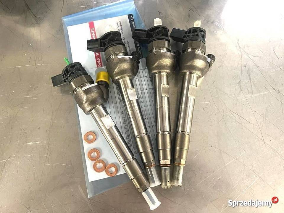 4x wtryskiwacz 0445110743 BMW 13538514148