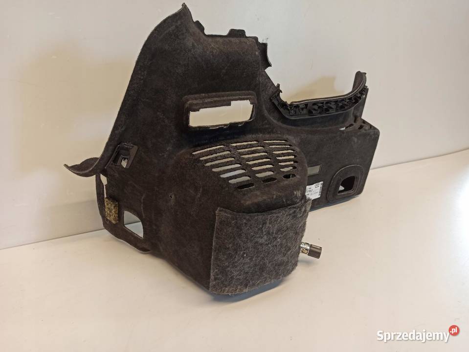 A3 8V CABRIO BOCZEK BAGAŻNIKA PRAWY 8V7863880G osobowe sprzedam