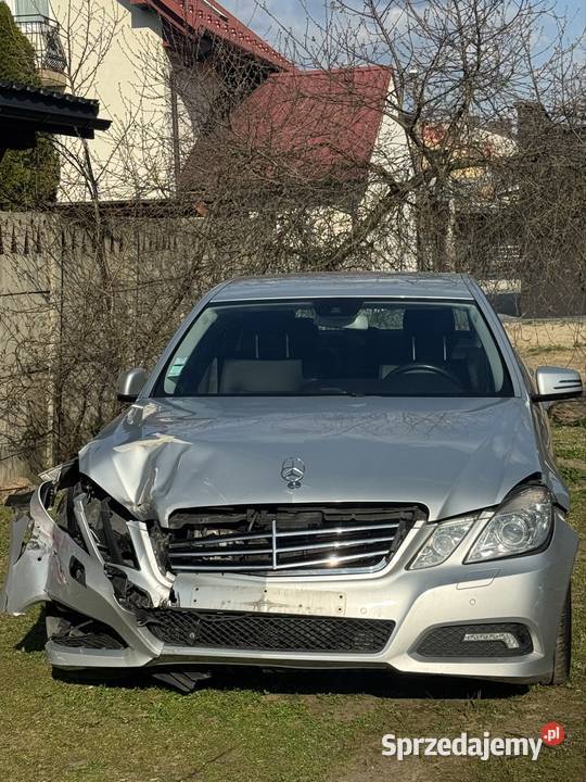 Mercedes E350 W212 avantgarde świeżo sprowadzony 234862km Ostrowiec Świętokrzyski