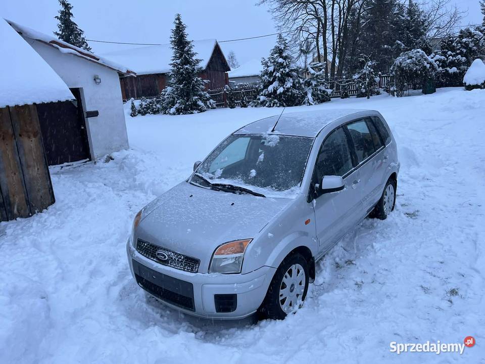 zadbane auto z niskim przebiegiem Huta Komorowska sprzedam