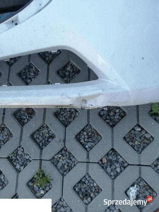 Mazda 2 zderzak przód 14 lift Kozubszczyzna