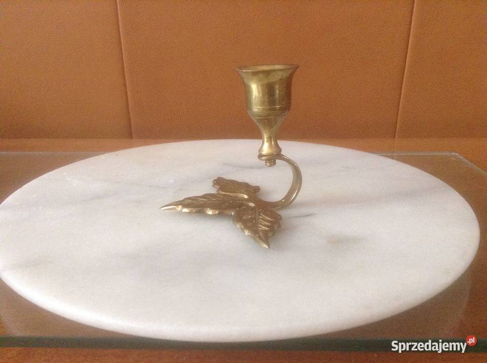 Świecznik mosiężny z ozdobną podstawą opolskie Opole