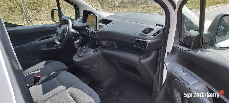PEUGEOT PARTNER III 15 HDi 102 2019r klima 36 Skarżysko-Kamienna