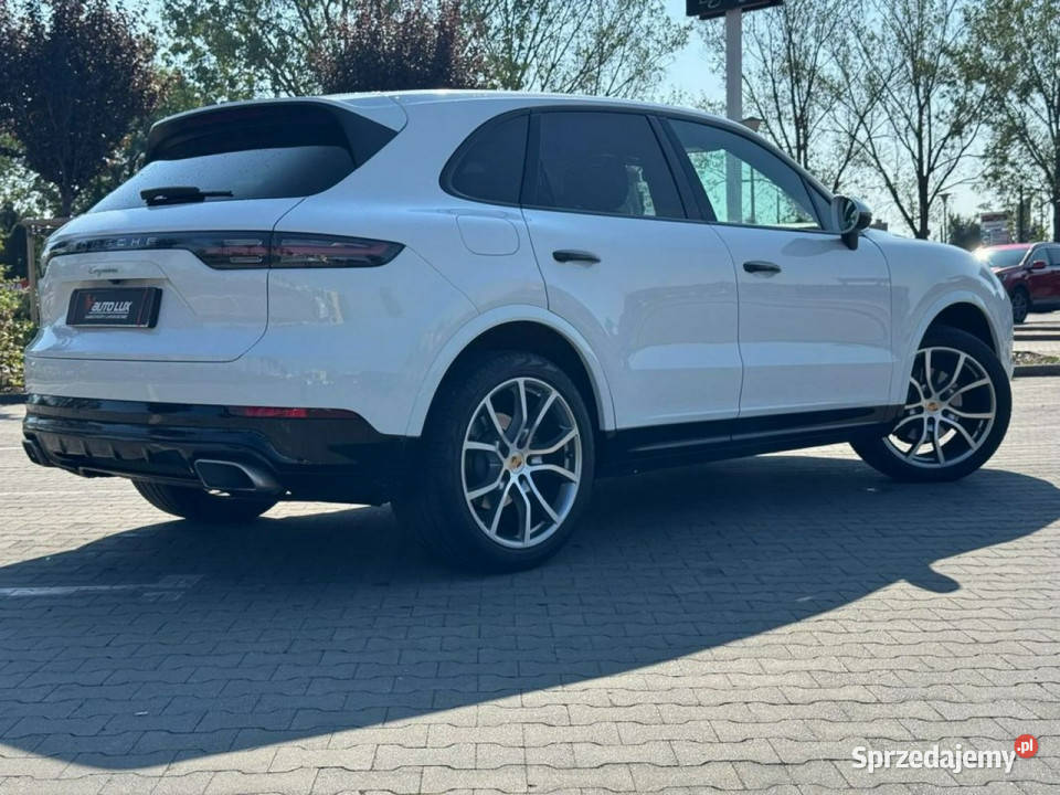 Porsche Cayenne 2019 Porsche Cayenne AWD 4x4 nieuszkodzony Cayenne mazowieckie Warszawa