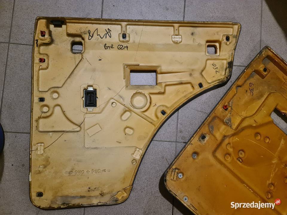 Land Rover Discovery tapicerka Drzwi i TL VI70 Puszczykowo