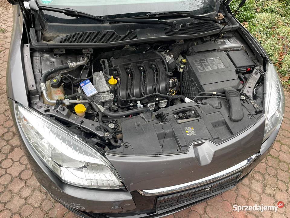 Renault Megane 16 MPI nawigacja Staszów