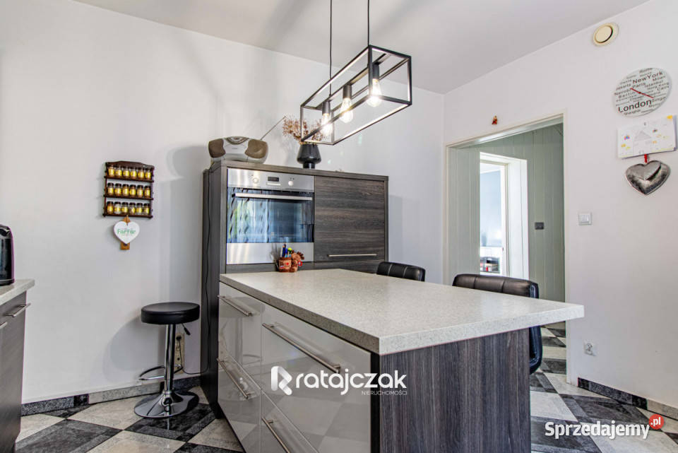 sprzedaży domu wolnostojącego 21503m2 Gdynia
