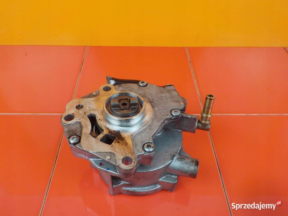 RANGE ROVER L405 SPORT 30 TD V6 17r 211 306DT osobowe Pompy podciśnieniowe Suków sprzedam