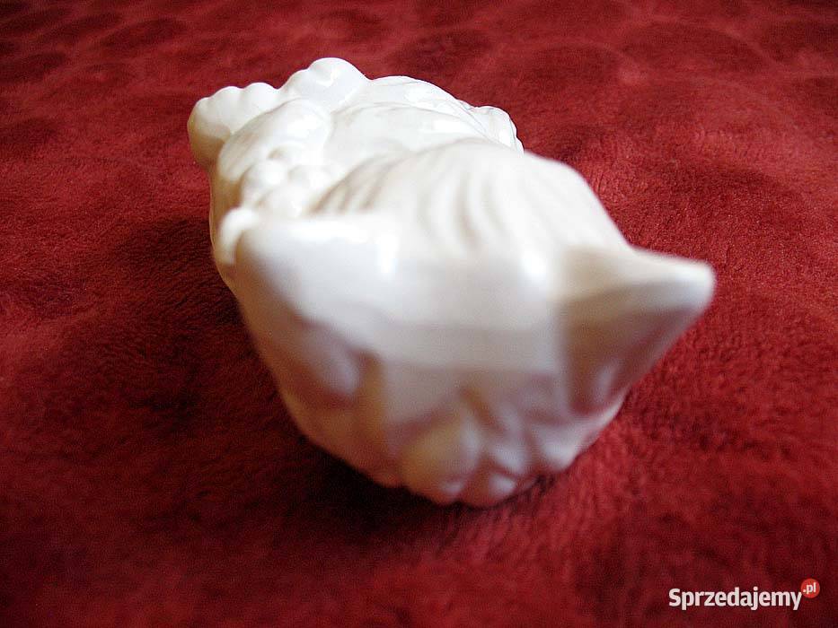 Kot młody kociak leżący porcelana 5 x 10 x 5 Siedlce
