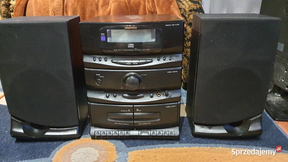 Wieża Daewoo AMI330 z głośnikami radio FM AUX