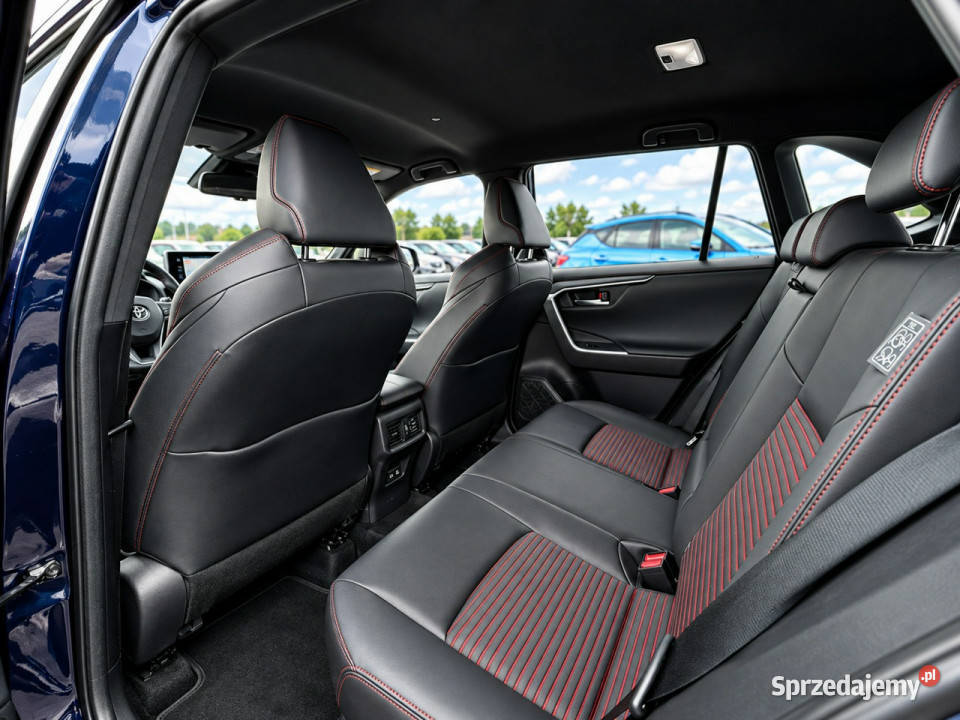 Toyota RAV4 V 2018 Sadlno