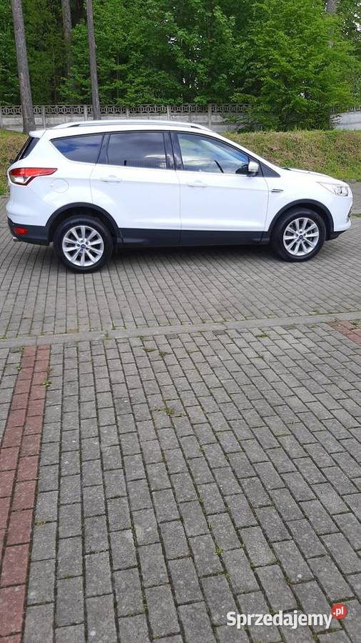 Ford Kuga stan bezwypadkowy
