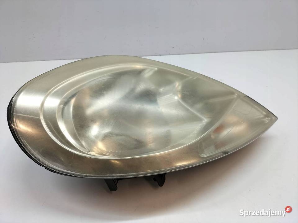 LAMPA PRZÓD 8200701356 PRAWA TRAFIC II Rok produkcji 2008 świętokrzyskie