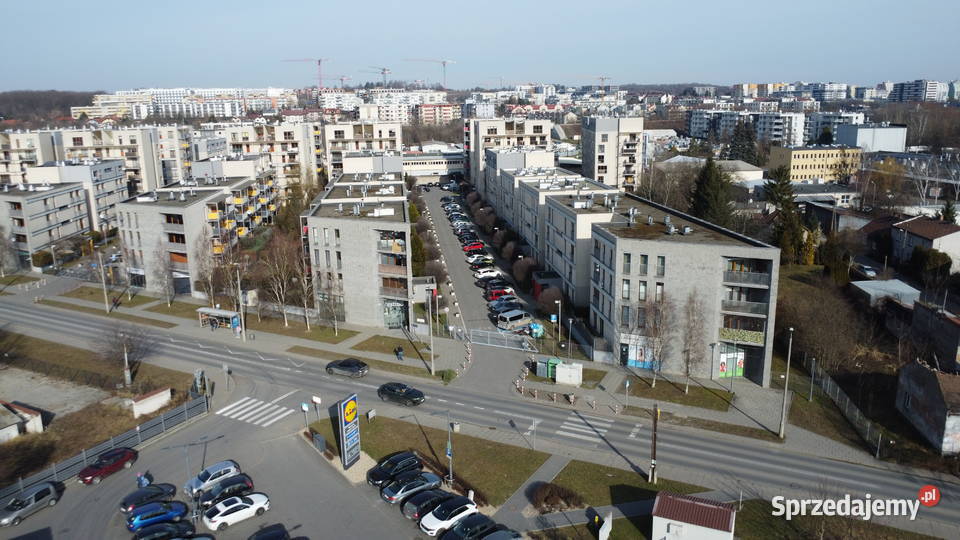 OS MOZARTA DUŻE MIEJSCE POSTOJOWE 20m2 do Kraków
