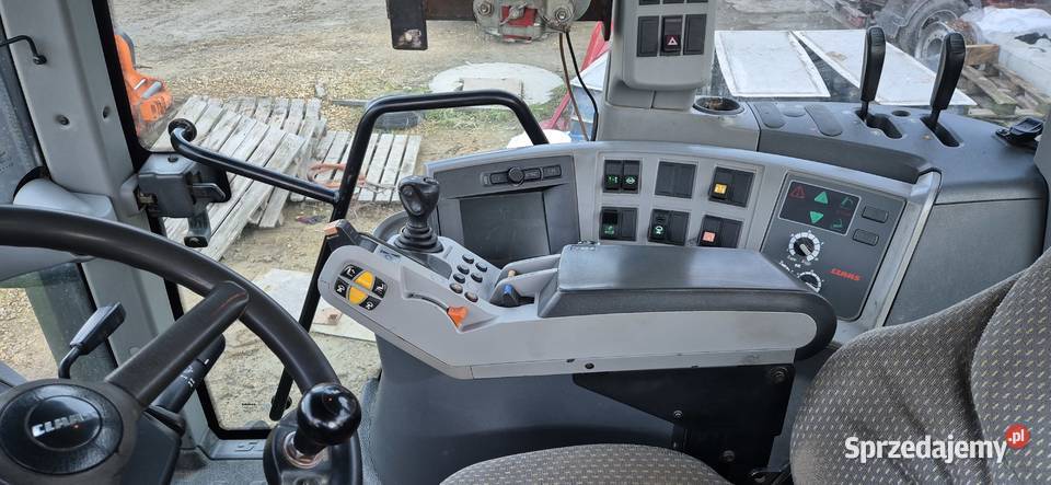 Ciągnik rolniczy CLAAS Axion 810 Claas Zator
