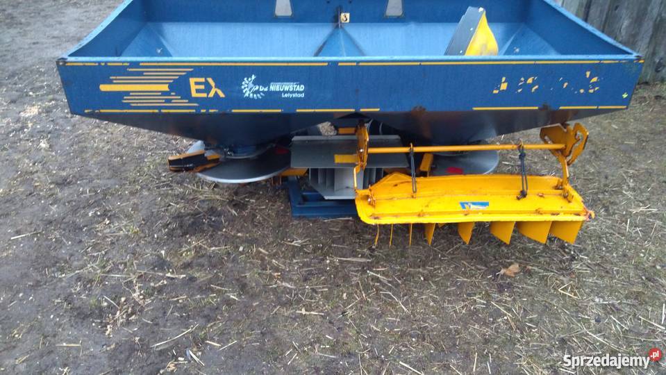 Rozsiewacz Bogballe M1 Trend 18m Lubień Kujawski