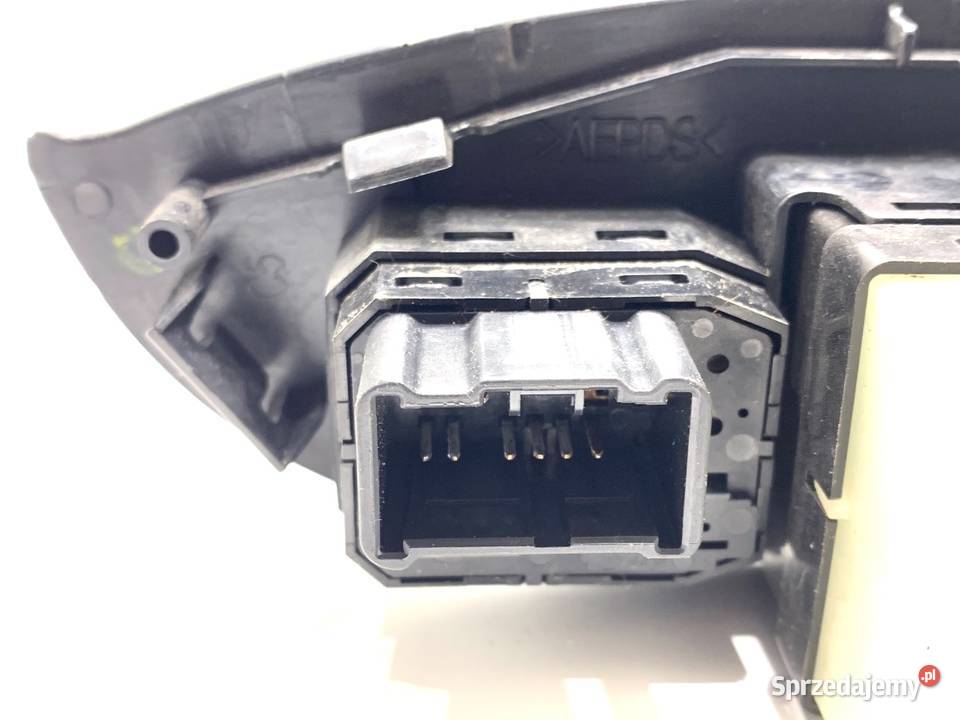 PRZEŁĄCZNIK SZYB SUZUKI GRAND VITARA II SUV