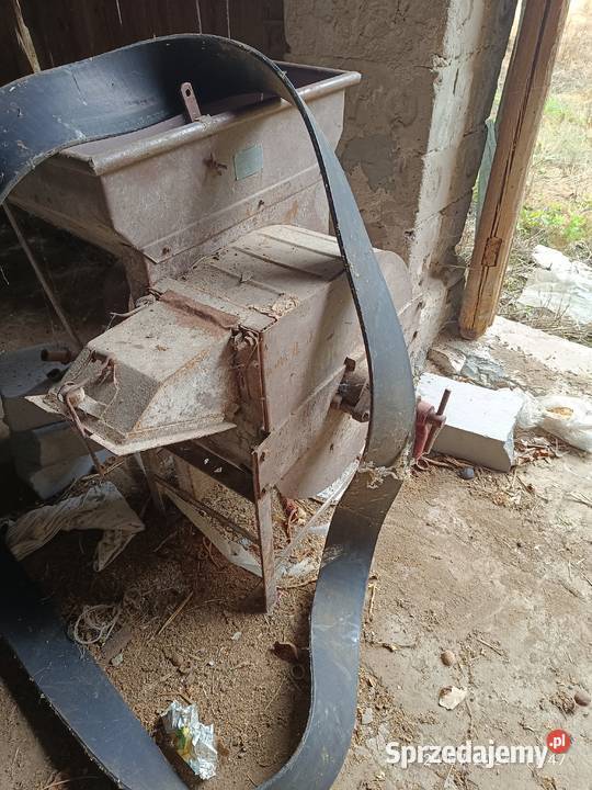Śrutownik do zboża na kamienie