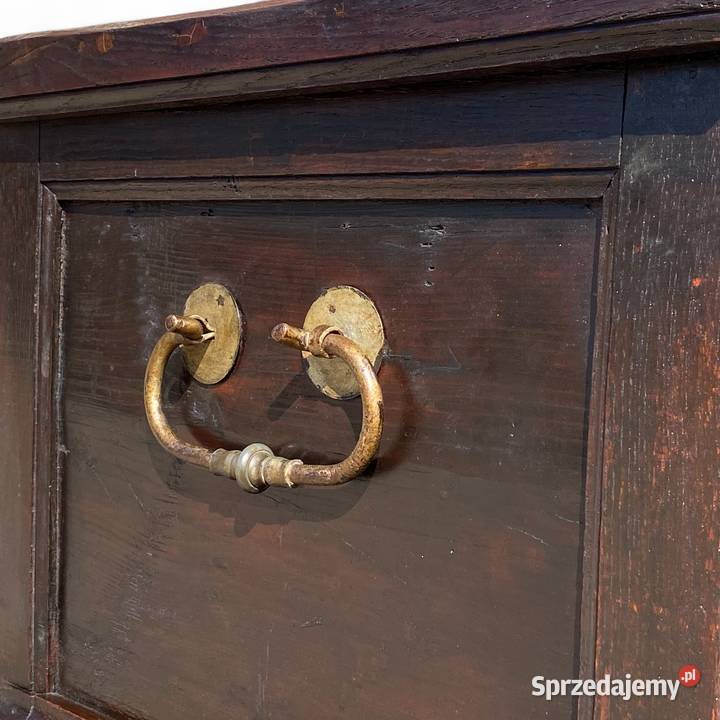 Stara drewniana rzeźbiona skrzynia kufer Meble Gryfice