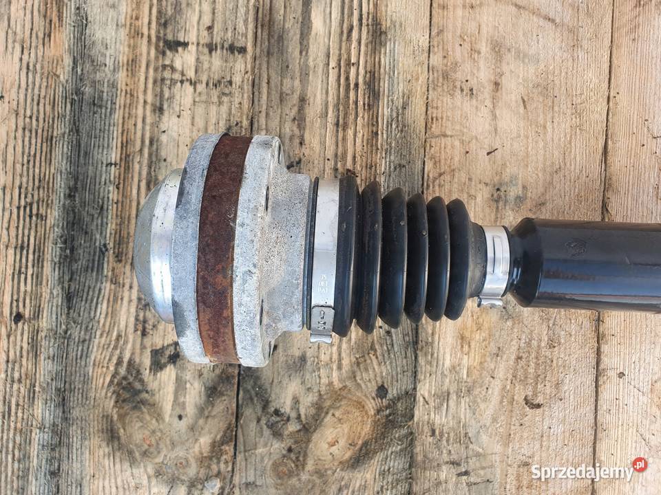 Vw Touran 14 TSI PRAWA PRZEDNIA PÓŁOŚKA Przód Janów sprzedam