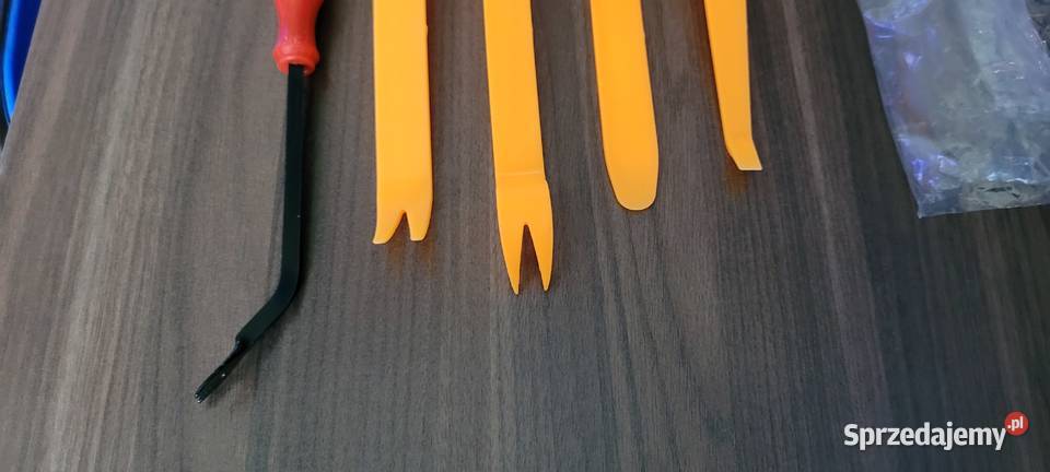 Zestaw 5 narzędzi do demontażu tapicerki sprzedam