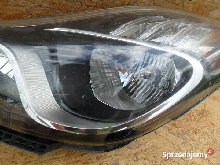REFLEKTOR LAMPA LEWY PRZÓD HYUNDAI IX20 Lampy przednie