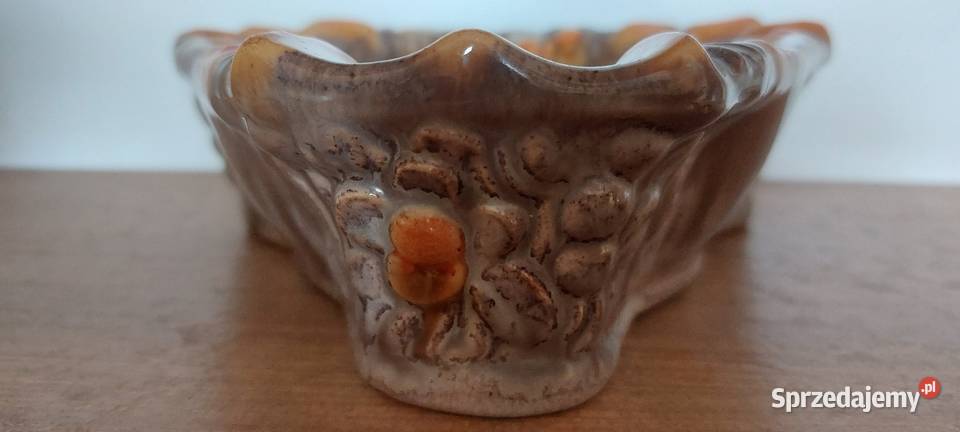 Popielniczka ceramiczna zdobiona PRL Piła