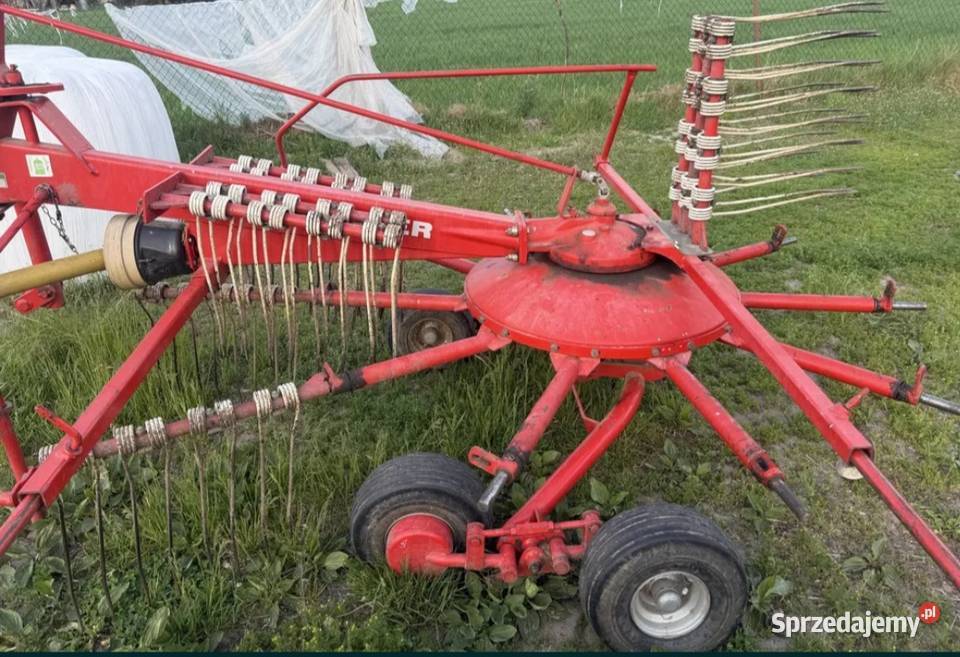 Zgrabiarka POTTINGER 380 Maszyny rolnicze