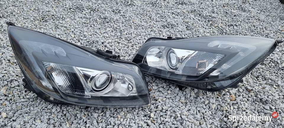 Lampy bi xenon Opel Insignia A skrętne sprzedam