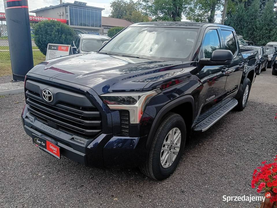 Toyota Tundra 4x4 2022 benzyna 280 automat lubelskie Gromada