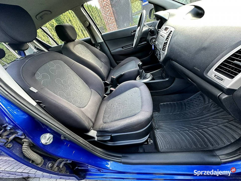 Hyundai i20 HYUNDAI i20 12 78 FIFA WM EDITION lakier metallic Wrocław sprzedam