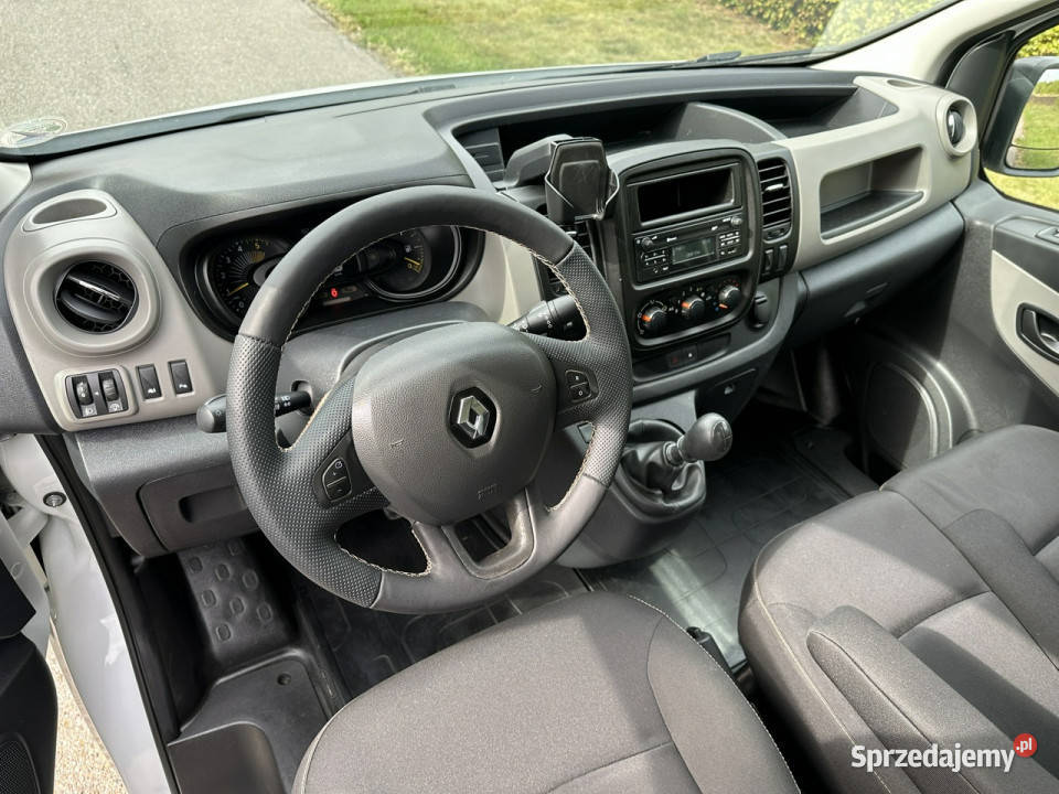 Renault Trafic Renault TRAFIC H1L1 wersja Słomniki