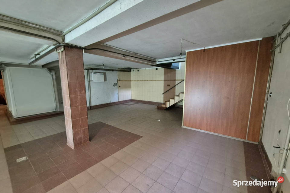 Lokal 230 m deptaku świetna