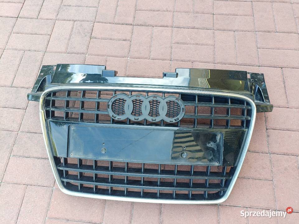 Atrapa chłodnicy AUDI TT 8j Michalczowa