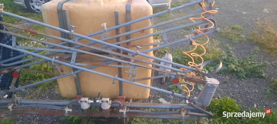 Sprzedam opryskiwacz Nałęczów