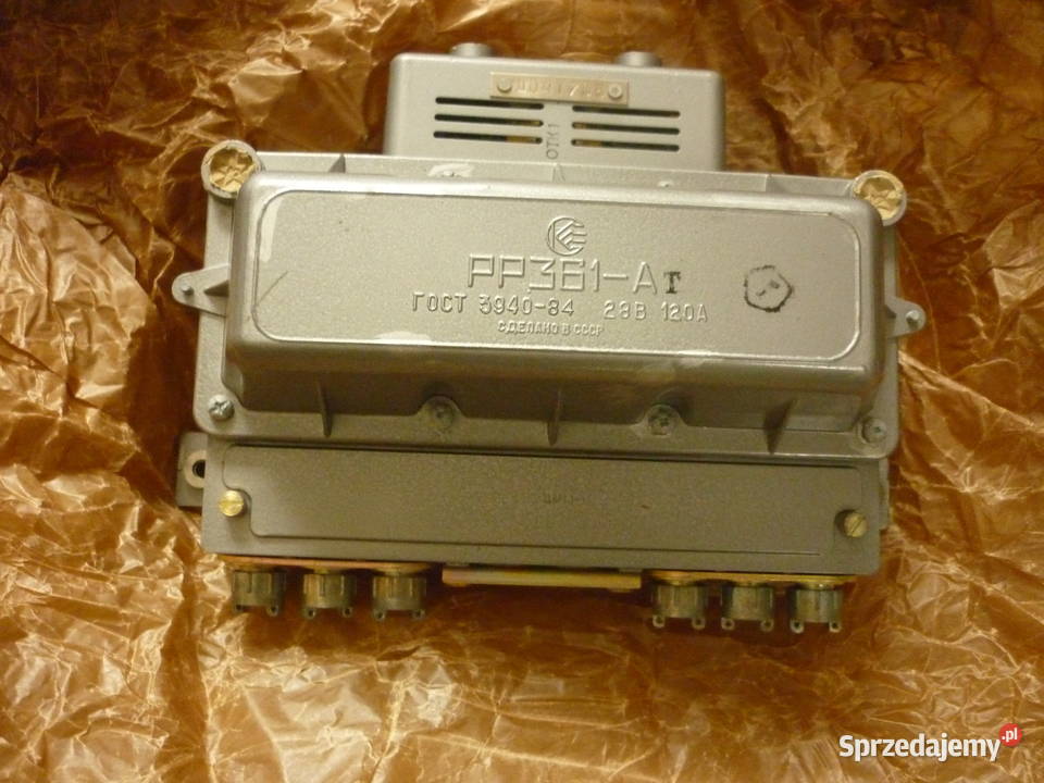 Regulator napięcia RR361 Pozostałe Dębica sprzedam