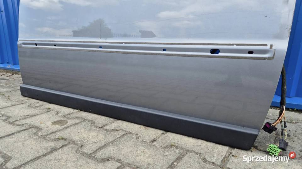 DRZWI PRZÓD PRAWY PRZEDNIE PRAWE VW PASSAT B5 FL osobowe Działoszyce sprzedam