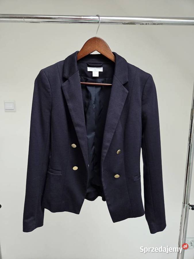 Granatowa marynarka żakiet ze złotymi guzikami małopolskie Liszki