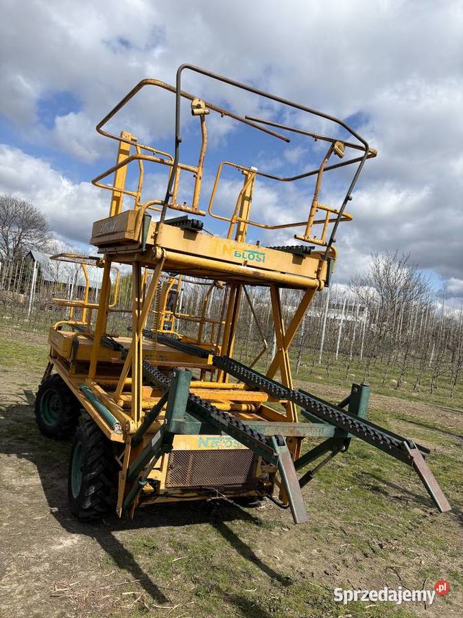 Platforma Sadownicza NBLOSI diesel Maszyny rolnicze mazowieckie Ludwików