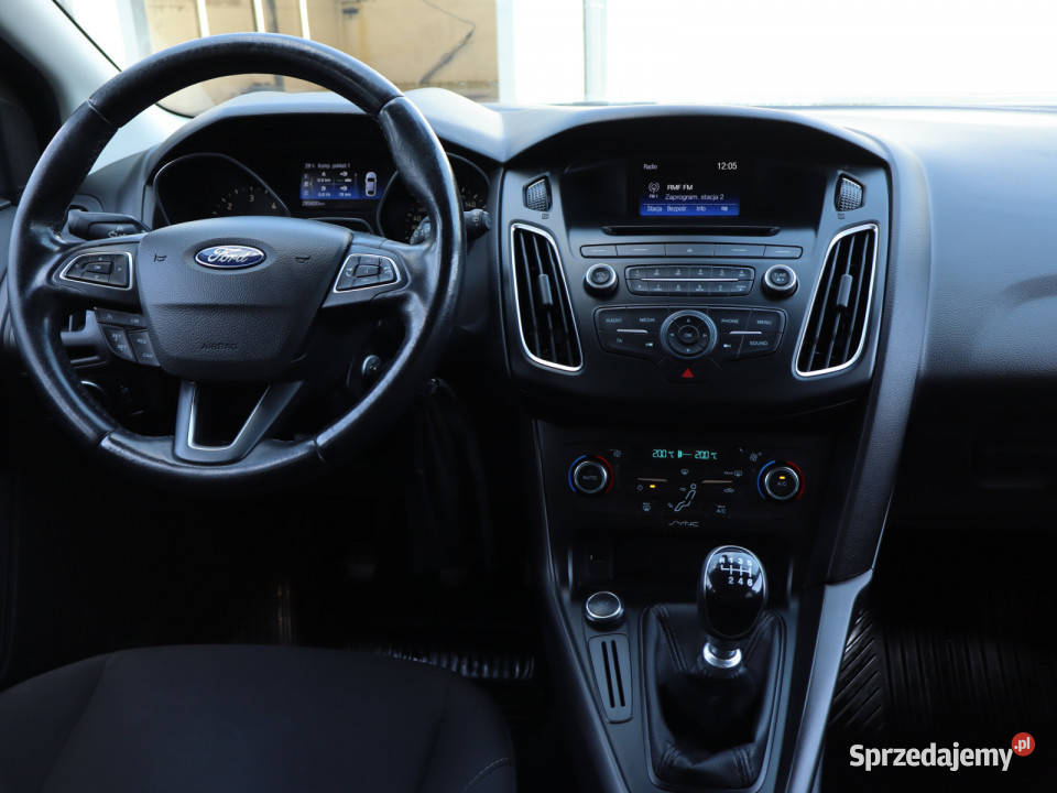 Ford Focus 15 TDCi światła przeciwmgielne Katowice sprzedam