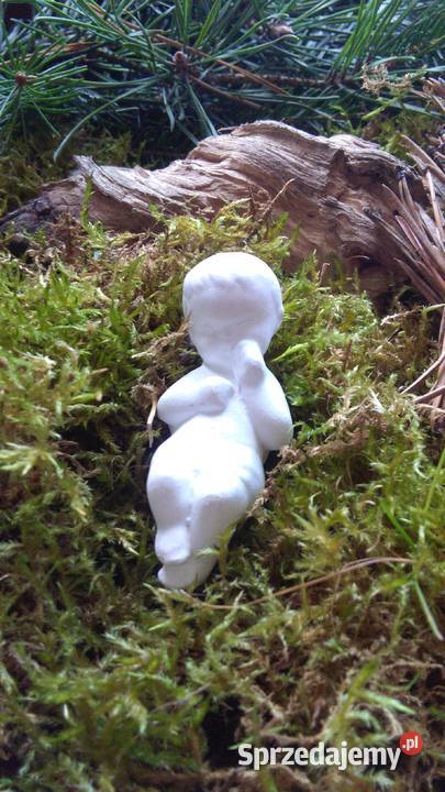 Jezusek figurka do szopek gipsowy sprzedam