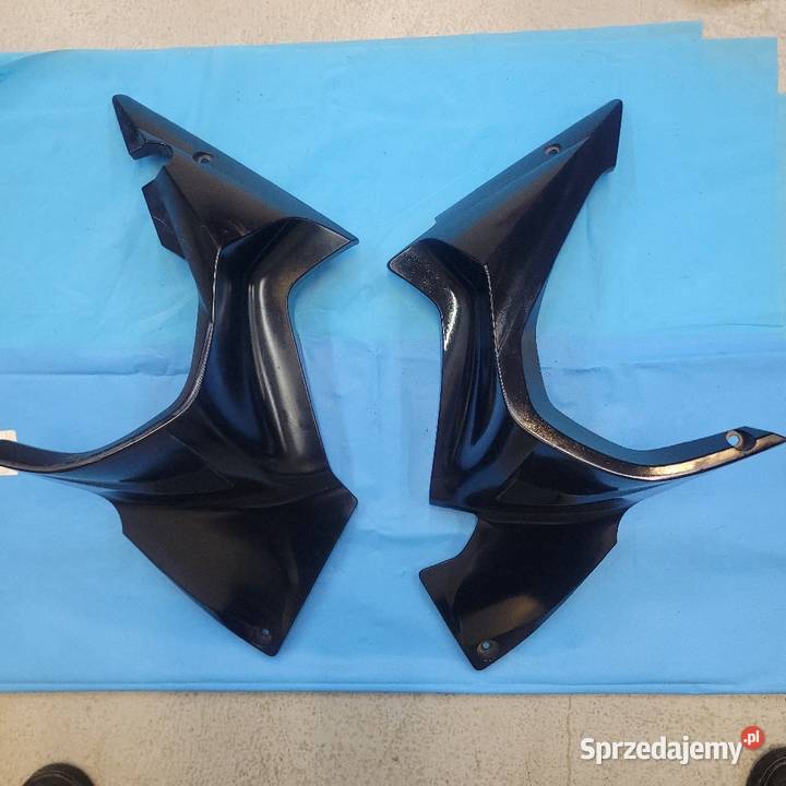 BMW R 1200 RT 853350 owiewka bok osłona prawa Szyby i owiewki Nowy Tomyśl sprzedam