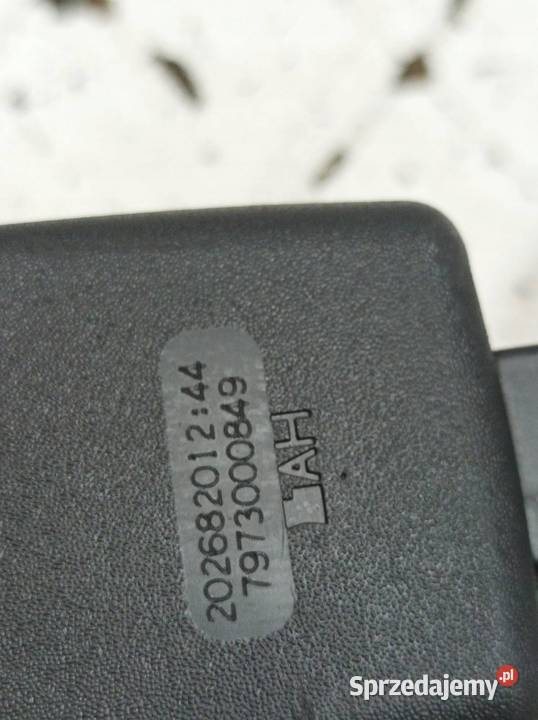 ZAPINKA PASA BEZPIECZEŃSTWA PRAWY PRZÓD PASAŻERA Rok produkcji 2020