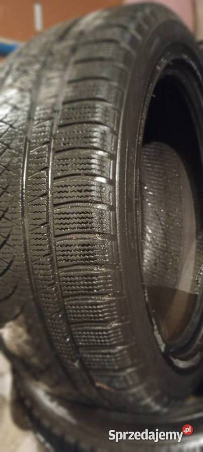 GT RADIAL CHAMPIRO WINTER 2355018 R okazja 235 Kraków sprzedam