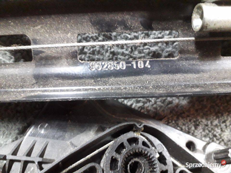 Mechanizm prowadnica szyby VW Passat CC Prawy Pozostałe świętokrzyskie Włoszczowa sprzedam