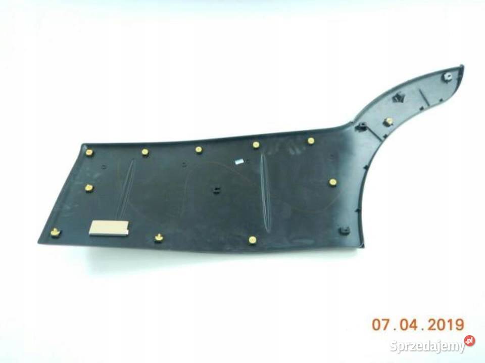 LISTWA DRZWI PRAWY TYŁ SSANGYONG REXTON 03r osobowe lubelskie