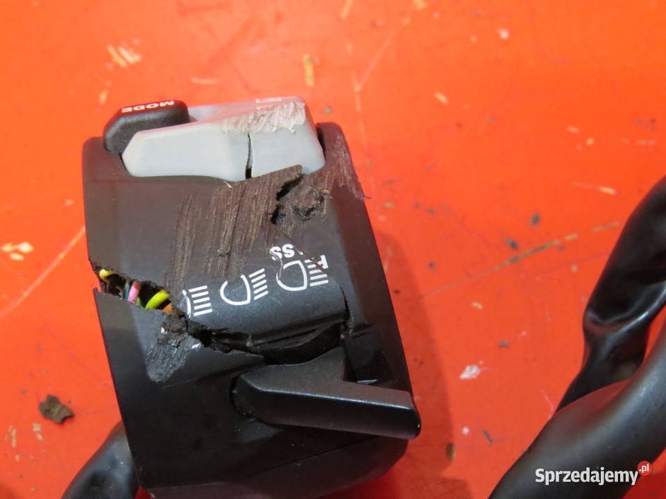 SUZUKI GSXS 1000 2019 KATANA PRZEŁĄCZNIK Warszawa