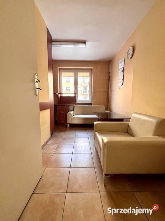 Lokal biurowy w centrum Koła Broniewskiego Koło