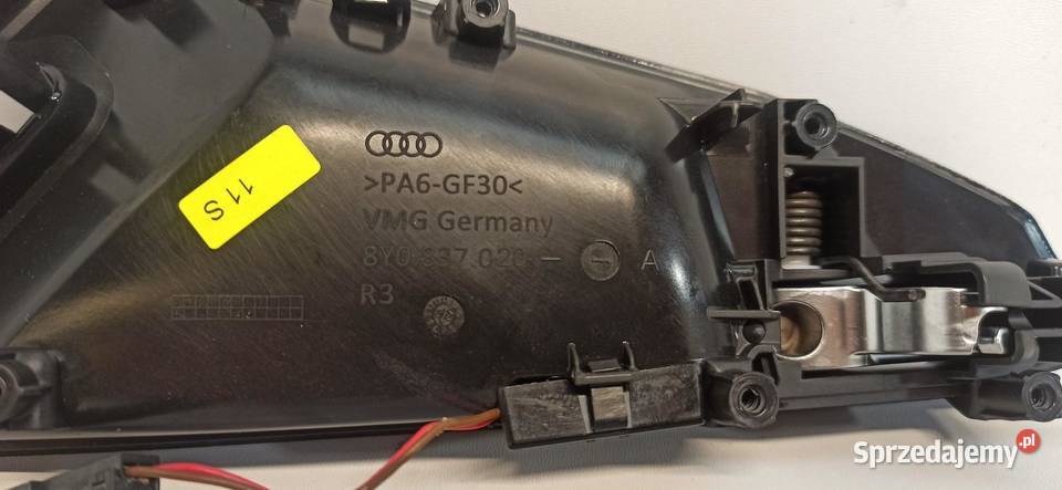 AUDI A3 8Y KLAMKA DRZWI PRAWY PRZÓD 8Y0837020 Drzwi dolnośląskie