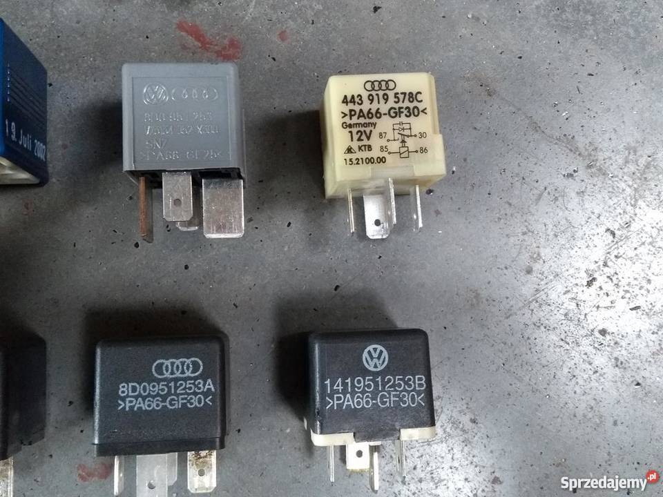 AUDI A6 C5 przekaźniki komplet obudowa osobowe Pilzno sprzedam